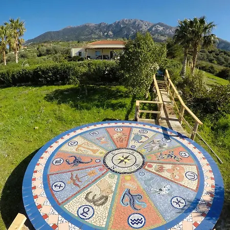 Elia With Pool, Yurt And Sea Views